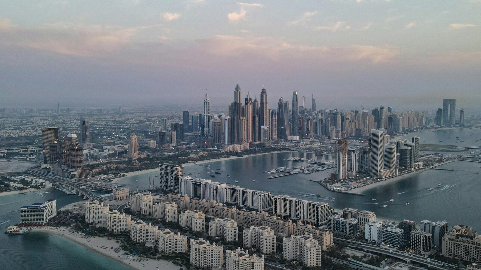 How to Find a Job in Dubai: Expat Guide 2026